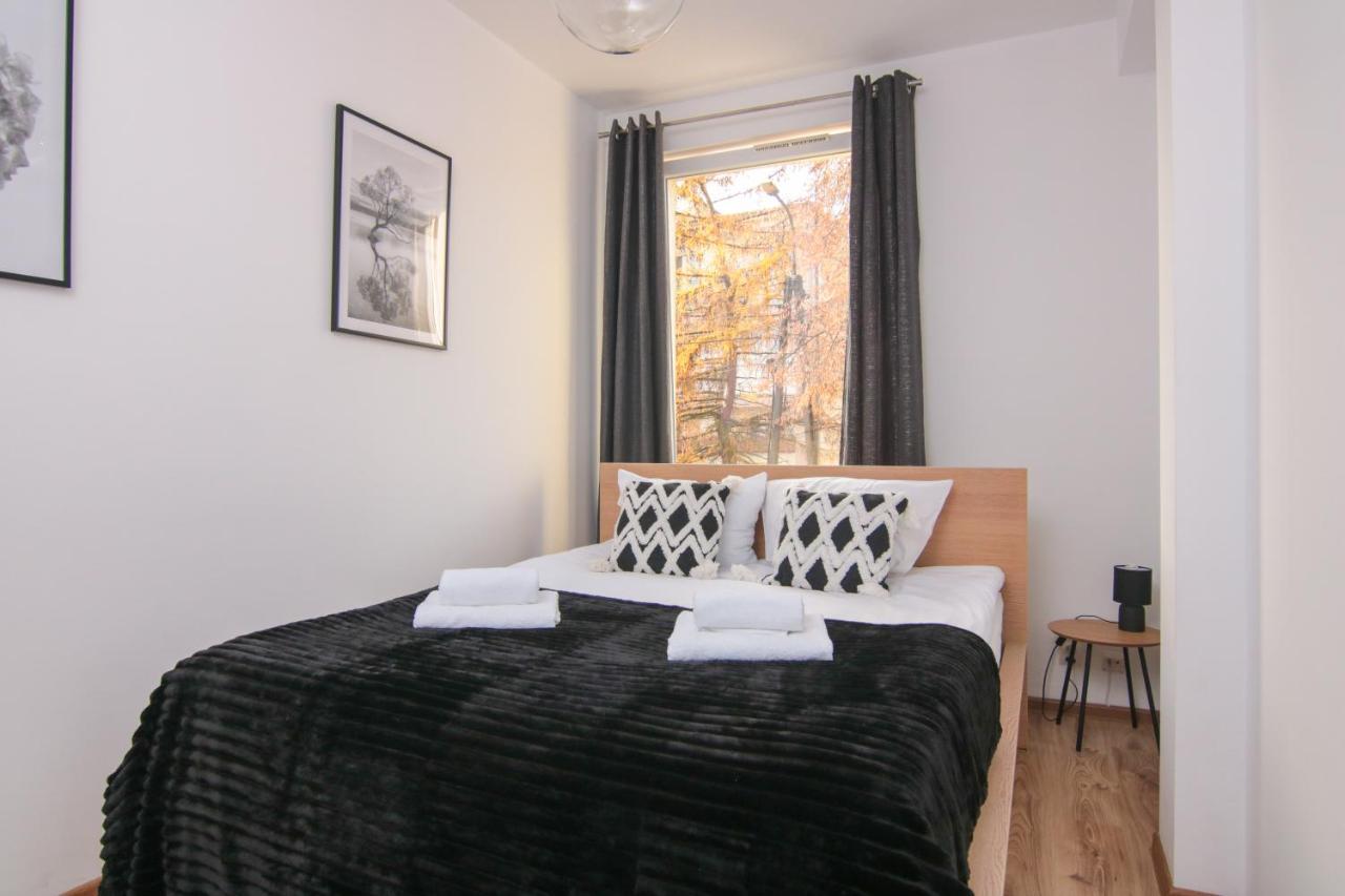 Dmk Green Apartment Near Warsaw-Modlin Airport Nowy Dwór Mazowiecki Dış mekan fotoğraf