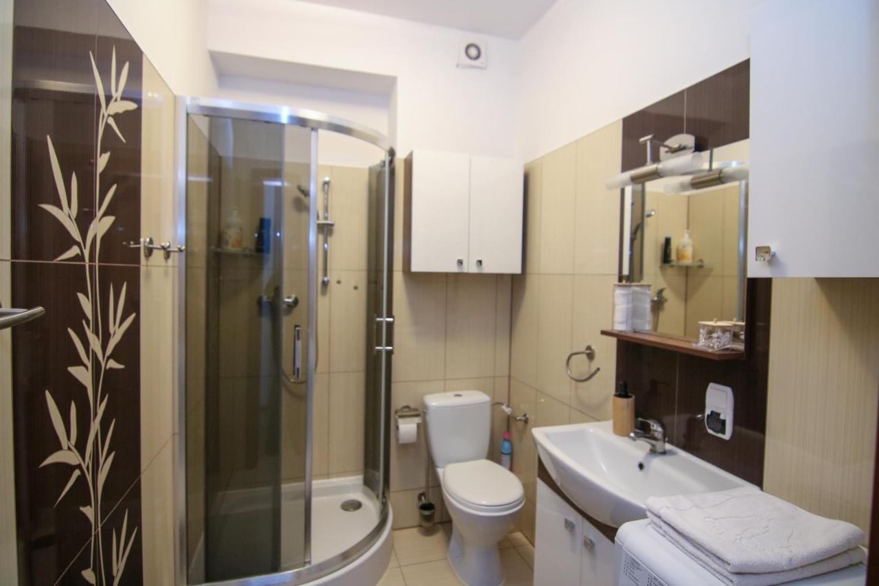 Dmk Green Apartment Near Warsaw-Modlin Airport Nowy Dwór Mazowiecki Dış mekan fotoğraf